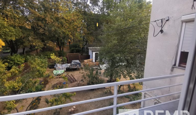 Eladó Pécs régi kertvárosi felújított lakás garázzsal! – 3. ingatlanfotó
