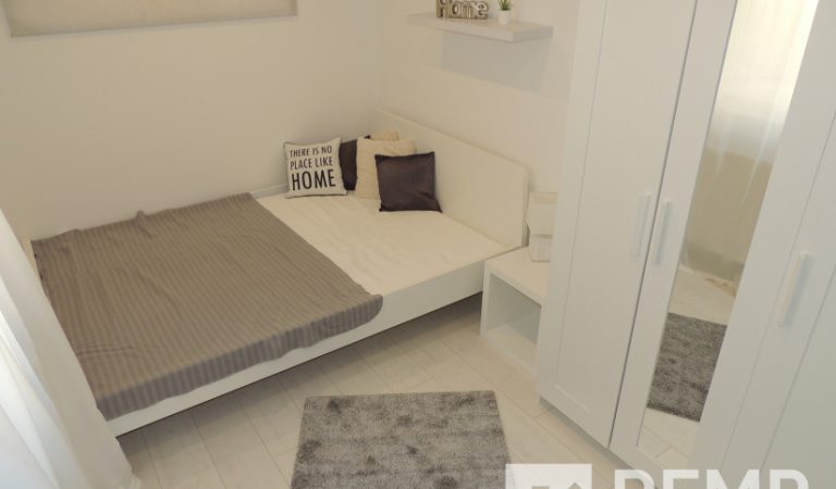 Pécs Belváros szívében, kiadó egy felújított, 45 nm-es lakás – 3. property photo