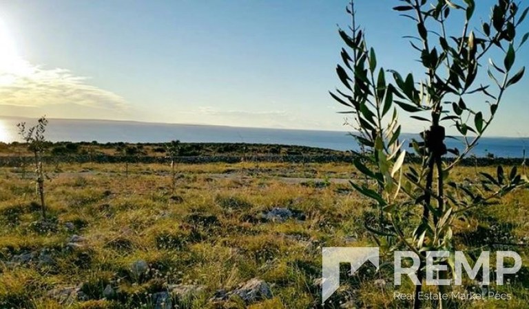 Eladó teljes tengeri panorámás telek! – 2. ingatlanfotó