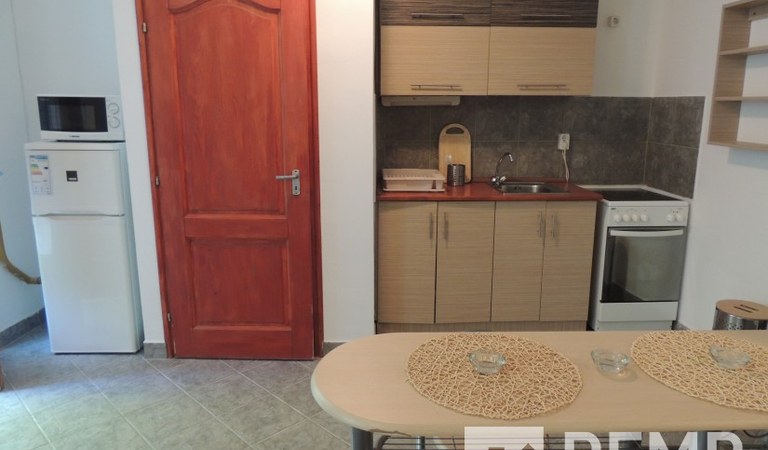 Studio flat for rent in the city center – 2. ingatlanfotó