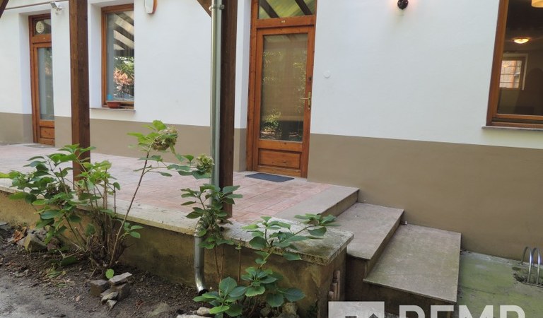 Studio flat for rent in the city center – 1. ingatlanfotó