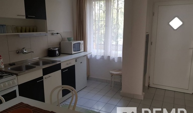 Studio flat for rent! – 1. property photo