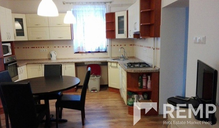 Kiadó 3 szobás Egyetemvárosi lakás – 1. ingatlanfotó