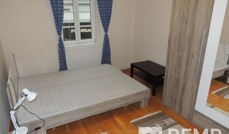 Ferencesek utcájában 2 szobás felújított lakás kiadó – 1. ingatlanfotó