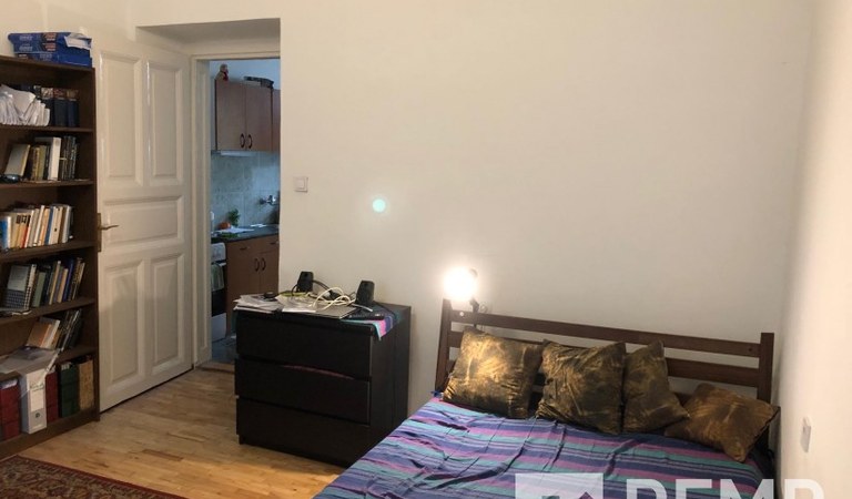 Eladó egy felújitott 37 nm-es lakás VIII.-ik kerületben – 3. ingatlanfotó