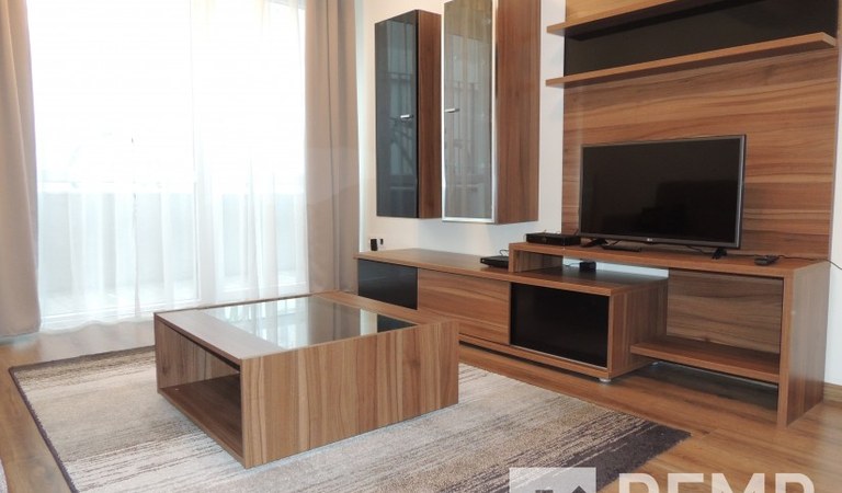 Kiadó 39 m2-es lakás az Alkotmány utcában! – 1. property photo