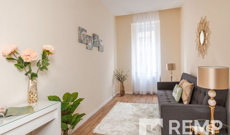 Belvárosi gyönyörűen felújított , teraszos tégla lakás eladó! – 3. ingatlanfotó