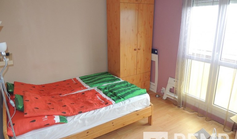 Egyetemvárosban az Orvosi kartól 100 méterre, teljesen felújított, panorámás, klimatizált 2 szobás lakás kiadó! – 3. ingatlanfotó