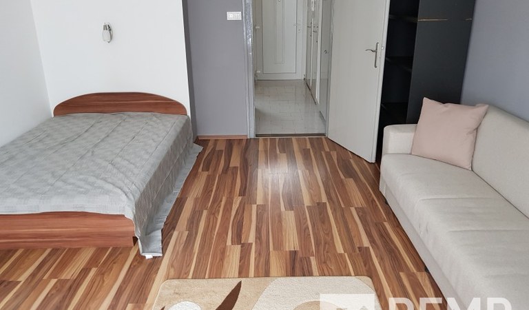 Kiadó garzon lakás a Garay utcában! – 1. ingatlanfotó