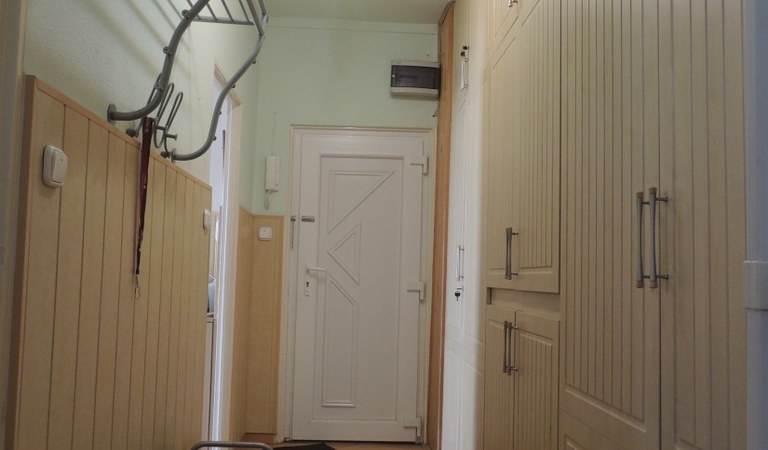 2 bedrooms apartment for rent on Építők Street – 3. property photo