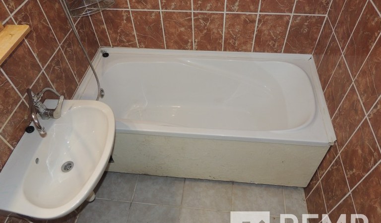 Egyetemvárosban 1,5 szobás, jó állapotú lakás eladó! – 3. ingatlanfotó