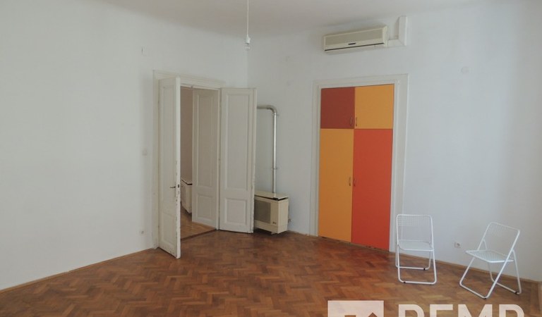 170m2-es polgári lakás kiadó a Jókai téren – 2. ingatlanfotó