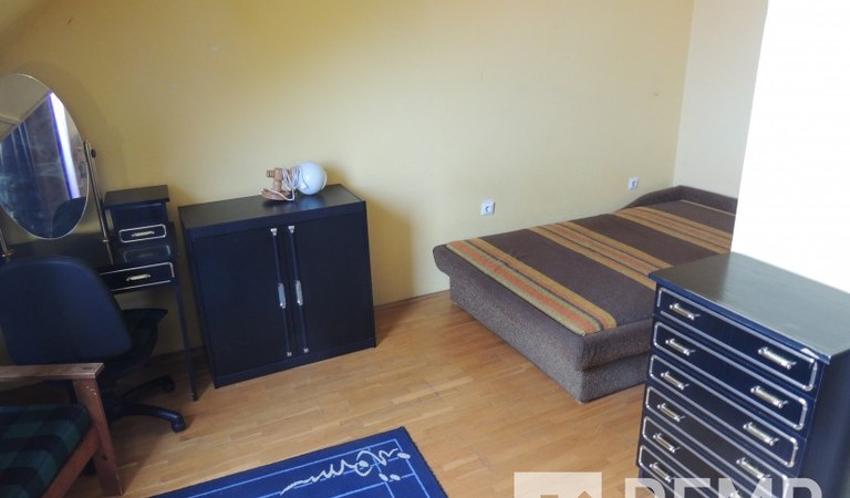 Pécs Belvárosában kiadó harmadik emeleti kiváló elrendezésű ingatlan – 3. property photo