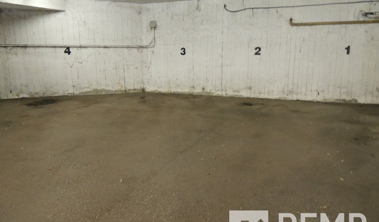 Kiadó teremgarázs beállóhely – 2. ingatlanfotó