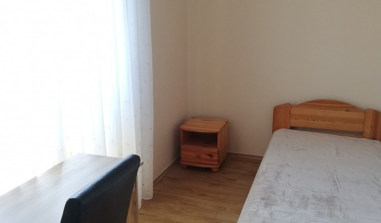 One bedroom flat near the POTE! – 3. property photo