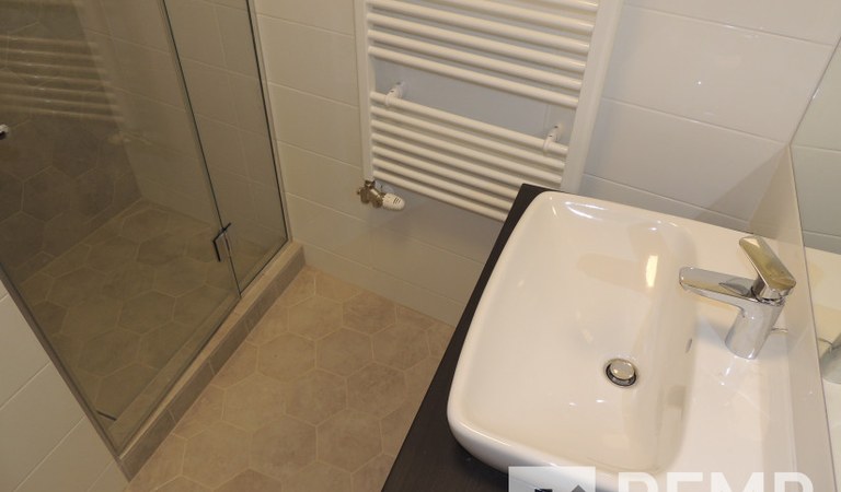 Pécs Belvárosában luxus lakás kiadó – 3. ingatlanfotó