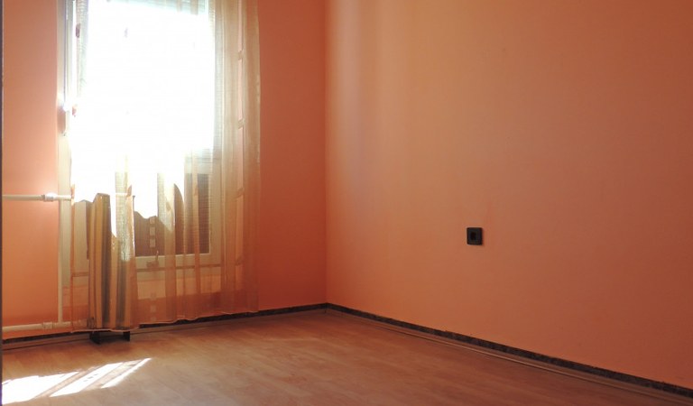 Pécs- Kertvárosban jó állapotú panellakás sürgősen eladó! – 3. ingatlanfotó