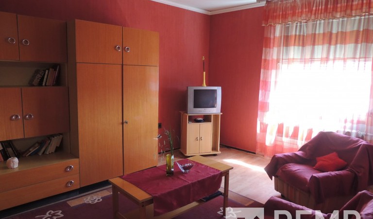 Pécs- Kertvárosban jó állapotú panellakás sürgősen eladó! – 1. ingatlanfotó