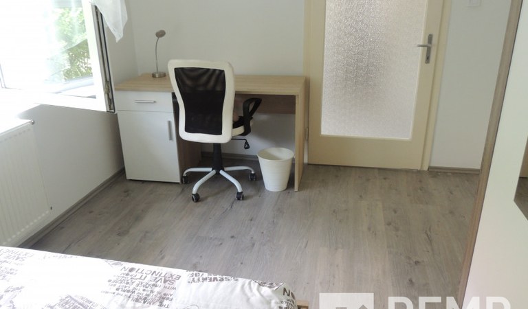 Kiadó házrész a Szigeti úton! – 2. ingatlanfotó