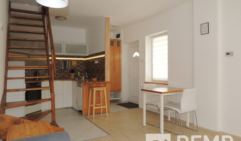 Beautiful one bedroom flat for rent in Hngaria Street! – 3. property photo
