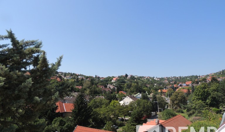 Pécs Mecsek oldalban, eladó egy 150 nm-es lakás. – 1. ingatlanfotó