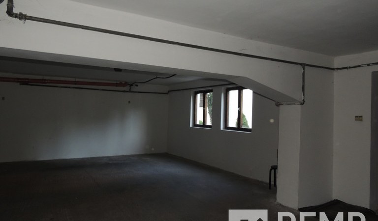 Pécsett Egyetemváros szívében, kiváló lokalizációval üzlethelyiség eladó! – 3. ingatlanfotó