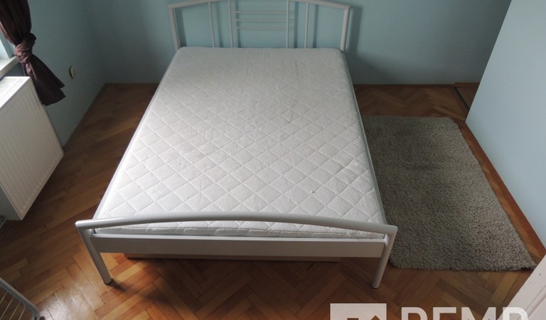 Pécsett, Egyetemváros és Belváros határán, kisállatbarát, 1 hálószobás lakás, csendes zöldövezetben, kiadó! – 2. ingatlanfotó