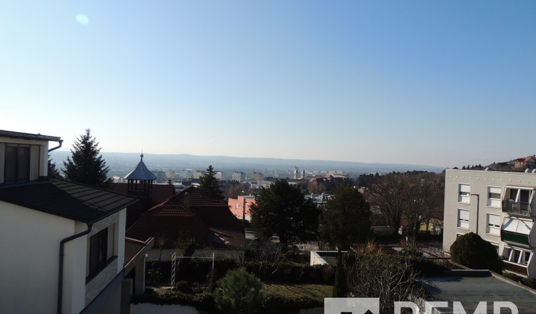 Kiadó panorámás lakás a Mecsekoldalon! – 1. ingatlanfotó