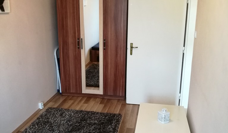 Eladó bútorozott lakás egyetemvárosban! – 3. ingatlanfotó