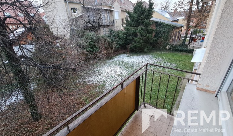Flat for rent next to Kossuth square – 3. property photo