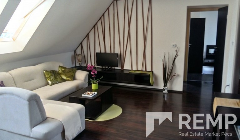 Flat for rent in Alkotmány street! – 1. property photo