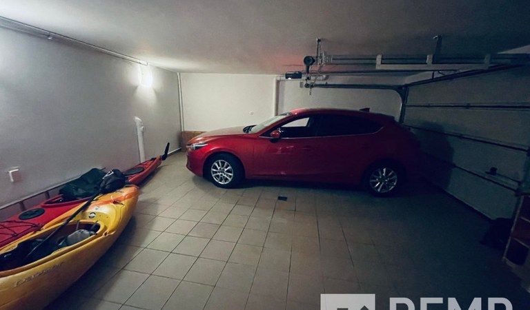 Pécsett eladásra kínálunk egy 190 nm-es, két szintes, kertes,dupla garázsos, exclusive, luxusotthont a Mecsekoldal és a Belváros határán! – 3. ingatlanfotó