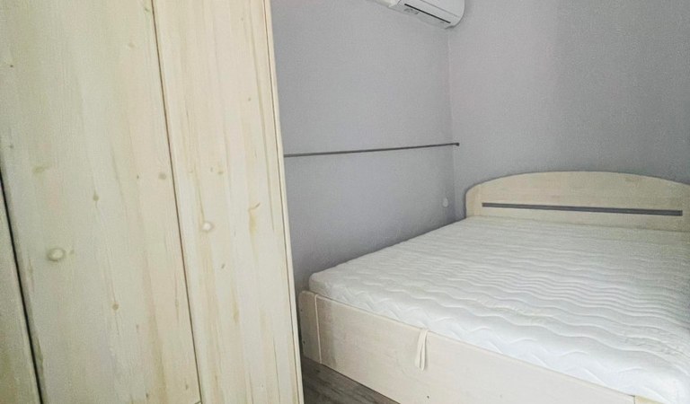 Pécsett a Mecsek oldalon kiadó egy erkélyes, 1.emeleti, panorámás szuper kis lakás, alacsony rezsivel! – 3. ingatlanfotó