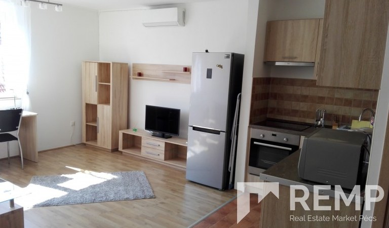 Kiadó a Lotz Károly utcában 2 szobás lakás – 2. property photo