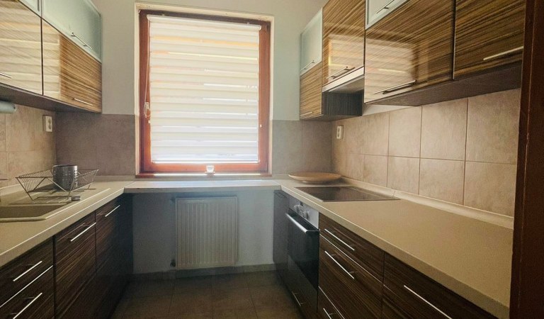 Pécsett a Mecsekoldalon sorházi lakás dupla garázzsal, 3 hálóval, önálló kerttel kiadó! – 1. ingatlanfotó