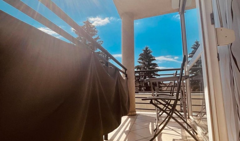 Pécsett a Bálicsi út elején kiadó egy szuper kis garzonlakás, erkéllyel. – 1. property photo