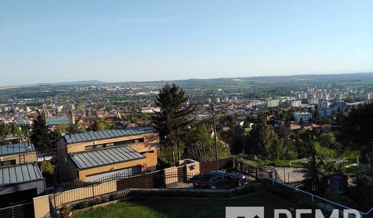 Gyönyörű panorámás mecsekoldali villa – 2. ingatlanfotó