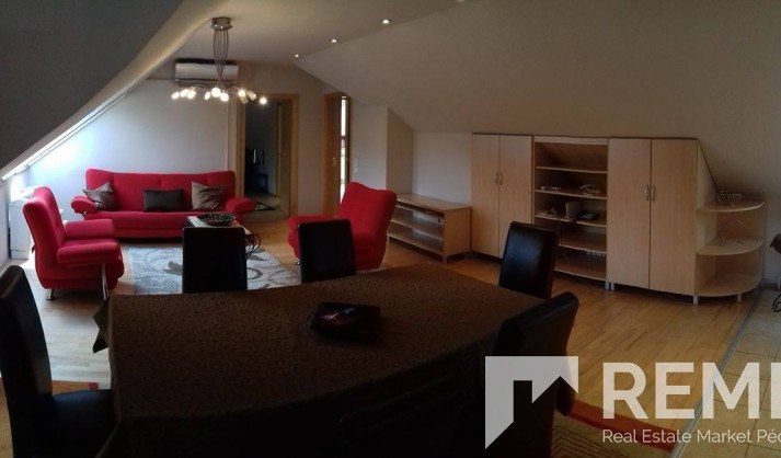 Kiadó a történelmi belvárosban 2 hálószobás luxuslakás – 2. property photo