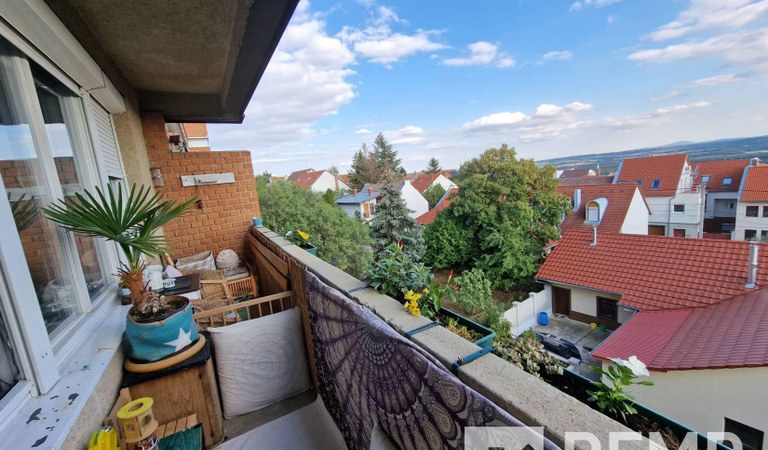Pécs Mecsekoldalban örök panorámás , 2.emeleti lakás eladó! – 3. ingatlanfotó