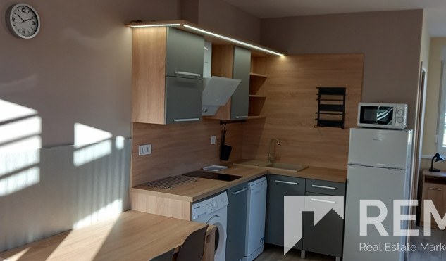 Kiadó Pécsem az Orvosi Egyetem közvetlen közelében első emeleti, erkélyes, újszerű lakás – 3. property photo