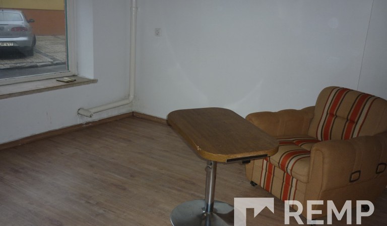 Pécsett a Belváros szívében szuper áron garzon lakás kiadó! – 3. ingatlanfotó