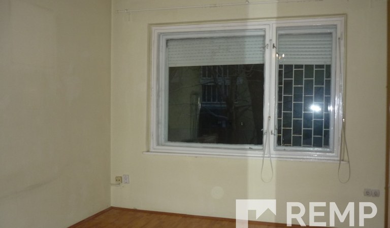Kiadó Pécs Belvárosában egy rendkivül alacsony rezsivel rendelkező kis lakás! – 3. ingatlanfotó