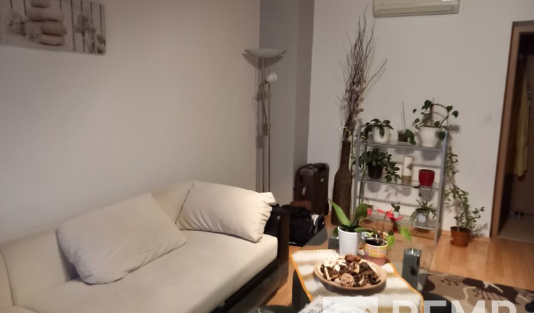 Felújított lakás – 1. ingatlanfotó