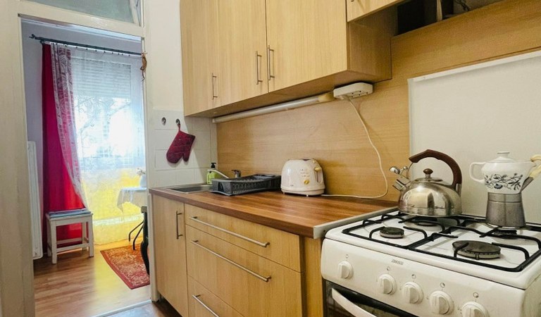 Az Egyetemvárosban Eladó egy felújított lakás – 1. ingatlanfotó
