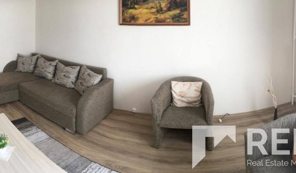 Kiadó teljesen felújított lakás a belváros és egyetemváros között – 3. property photo