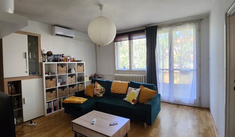 Pécs Egyetemvárosban 1 hálós, nappalis  tégla lakás KIADÓ – 3. ingatlanfotó