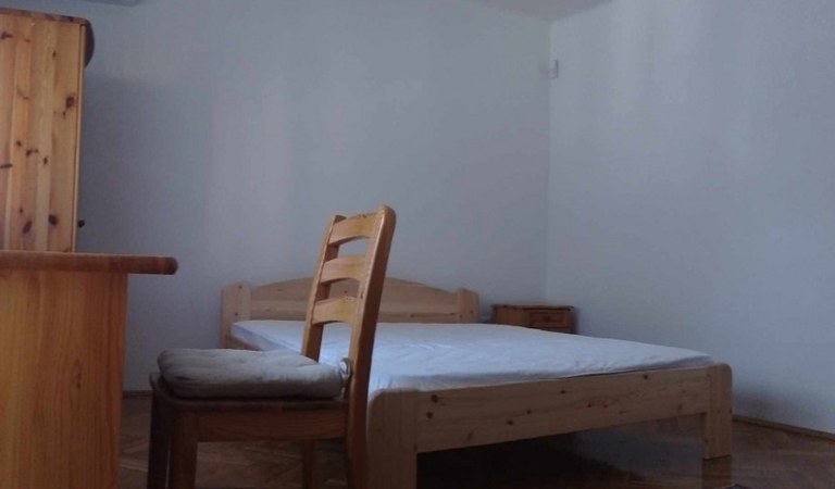 Pécs, belvárosi nagy méretű, 2 hálós lakás kiadó – 2. ingatlanfotó