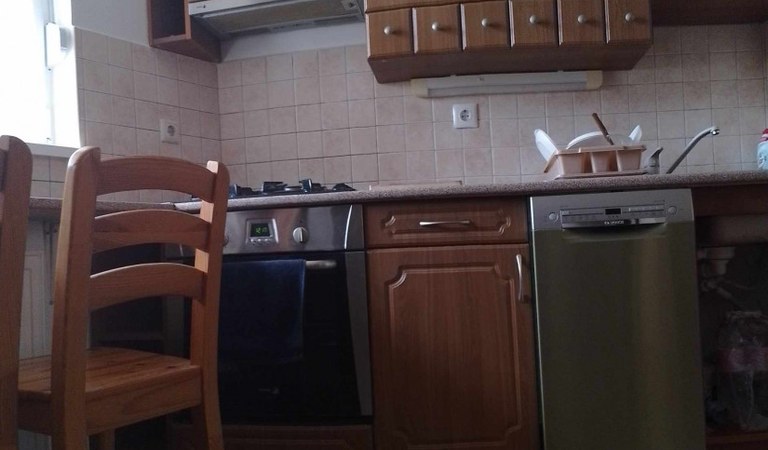 Pécs, belvárosi nagy méretű, 2 hálós lakás kiadó – 1. ingatlanfotó