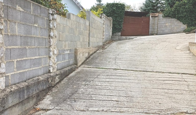 Eladó  160m2-es kertkapcsolatos  Mecsekoldali lakás a  Szőlő utcában – 2. ingatlanfotó