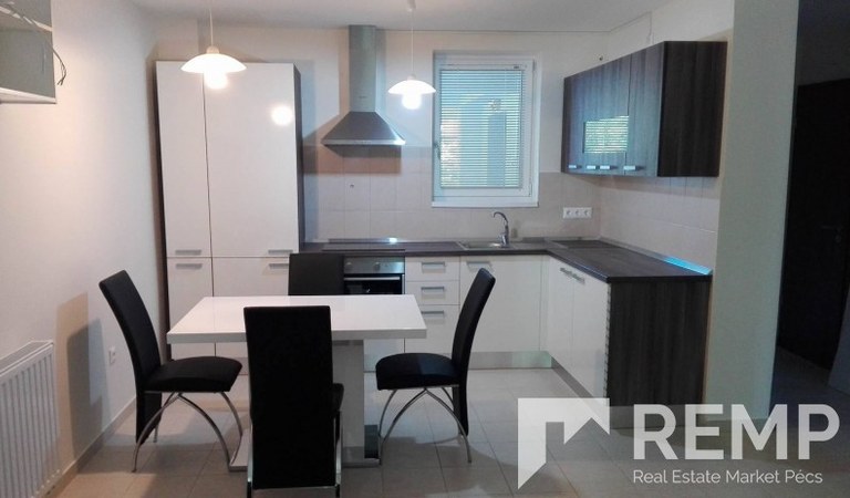 Flat for rent in Megyeri square – 1. ingatlanfotó